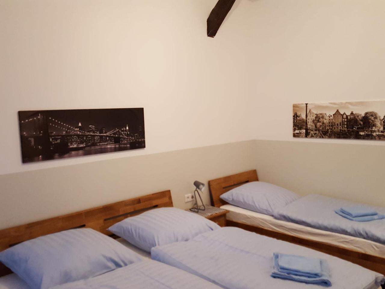 Goldener Anker Hotel Genthin Room photo
